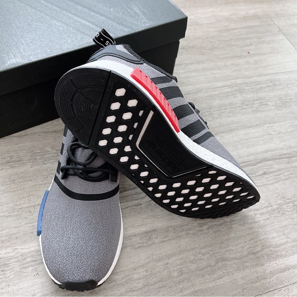 Men Adidas NMD_R1 - Picture 11 of 11